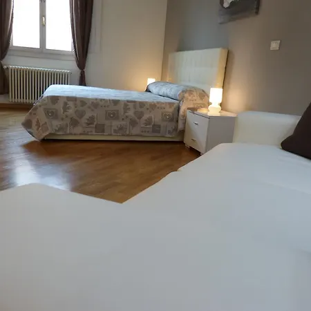 Piazza Santo Stefano Apartmán Boloňa