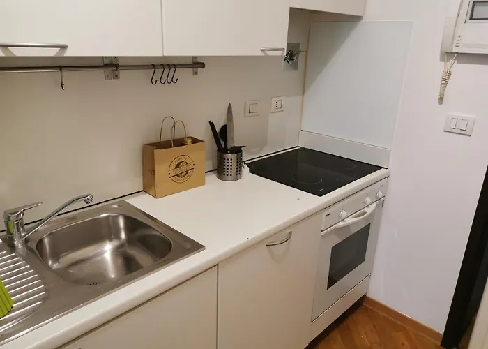 Residenza Piazza Santo Stefano 아파트 *