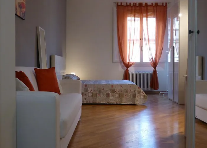 Residenza Piazza Santo Stefano Bolonia