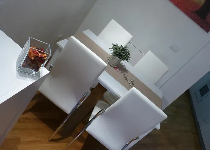 Residenza Piazza Santo Stefano 볼로냐