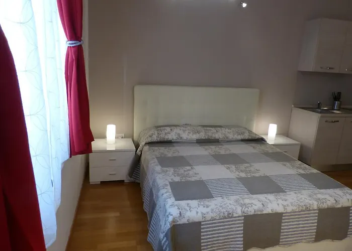 Residenza Piazza Santo Stefano Apartamento *