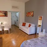Residenza Piazza Santo Stefano Apartamento