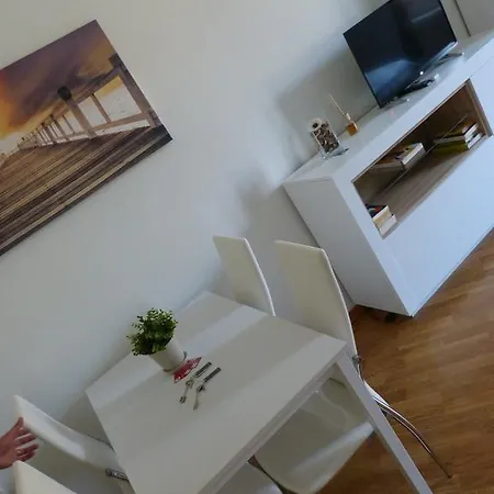 Residenza Piazza Santo Stefano *